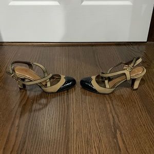 Oh Healthy heels black & tan spectator pump ankle strap heels size 7